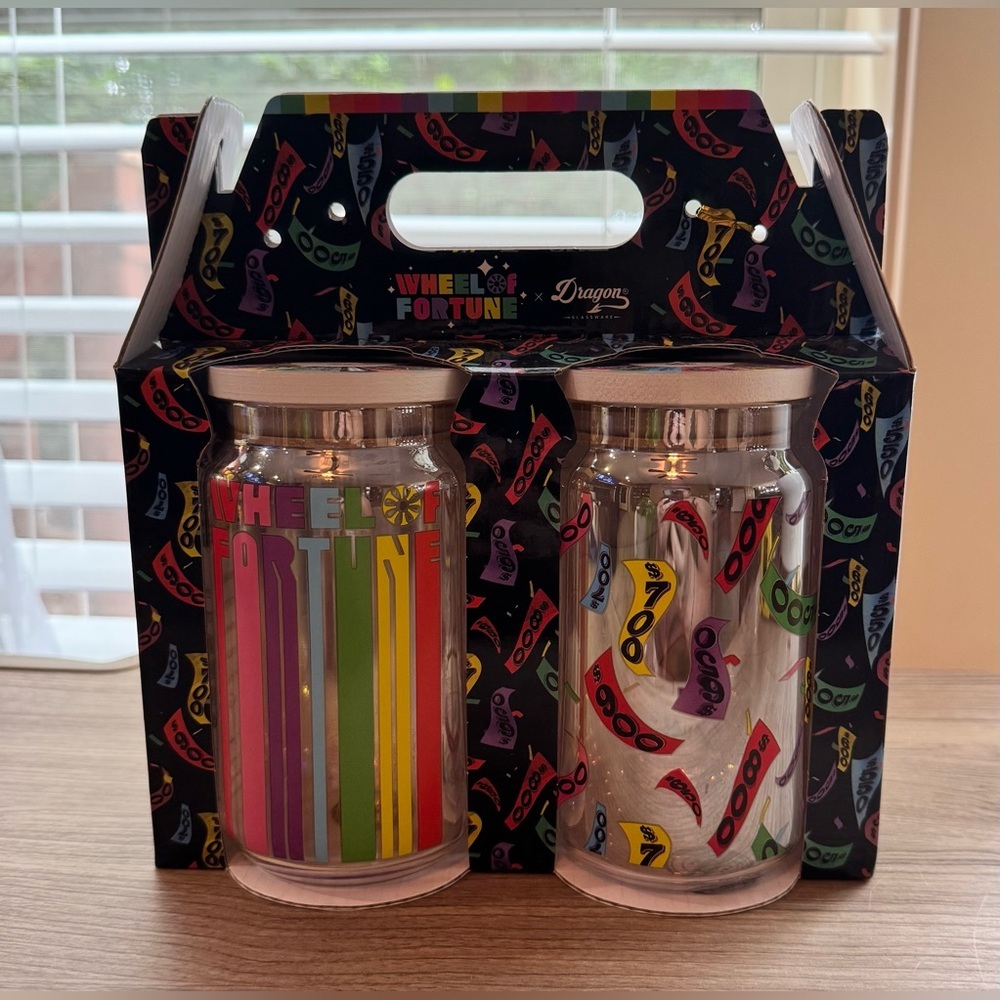 WHEEL OF FORTUNE DRINKING GLASSES SET